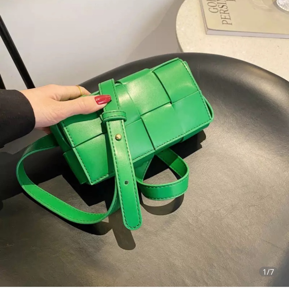 Fashionable Crossbody bag